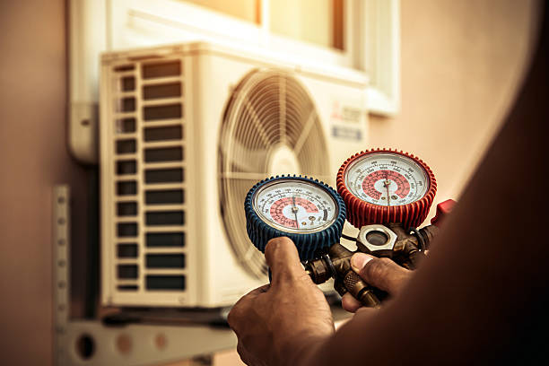 Professional Ac Installation technician working in Justice, OK